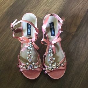 Beautiful jewel heels by Zigisoho